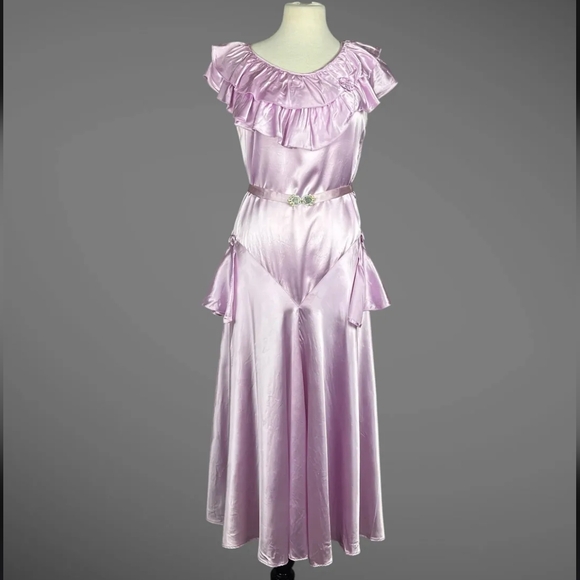 1930s Lavender Bias Cut Satin Gown - Picture 1 of 9